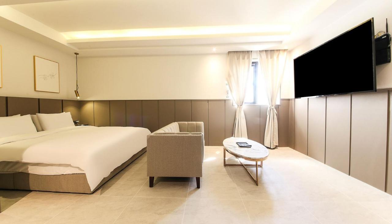 H Moment Hotel Songjeong Busan Exteriör bild