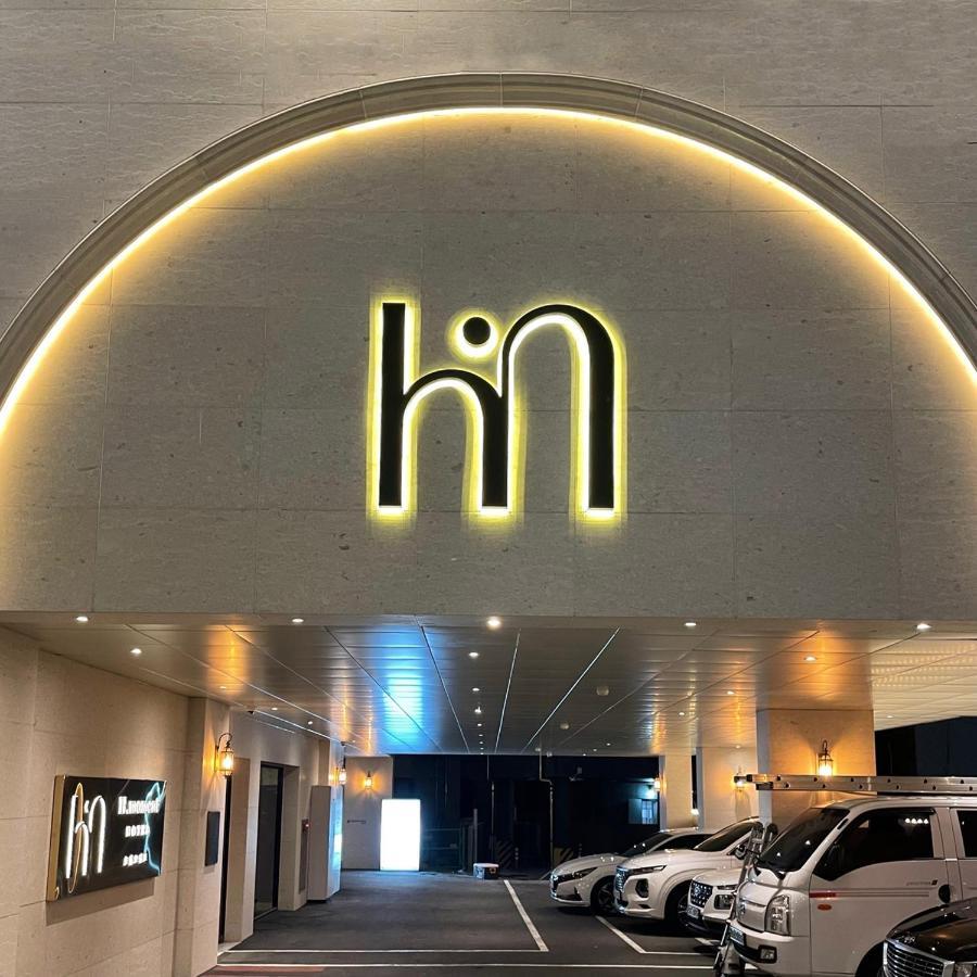 H Moment Hotel Songjeong Busan Exteriör bild