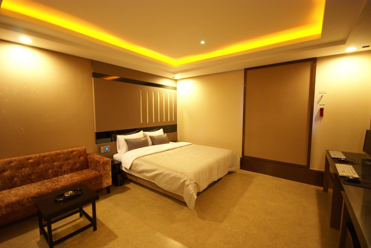 H Moment Hotel Songjeong Busan Exteriör bild