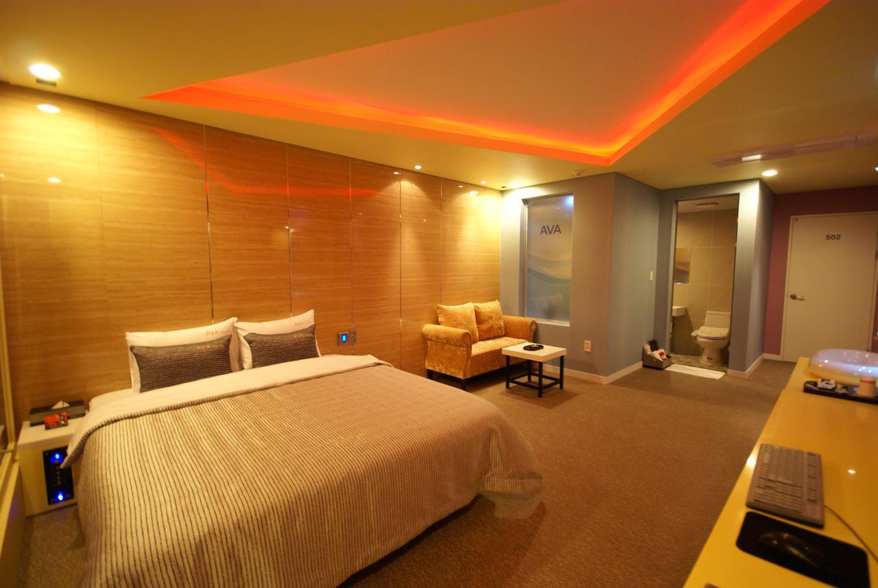 H Moment Hotel Songjeong Busan Exteriör bild