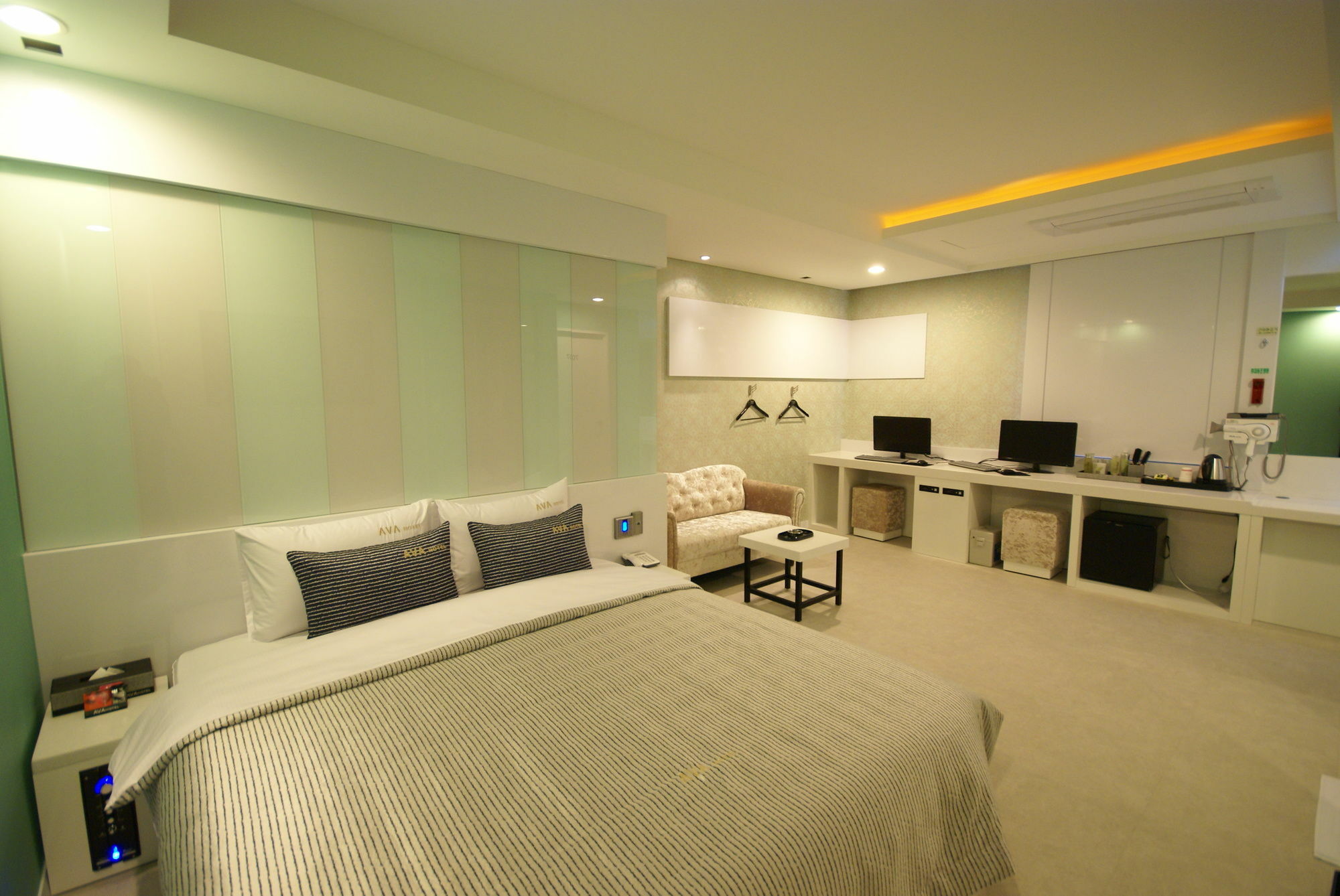 H Moment Hotel Songjeong Busan Exteriör bild