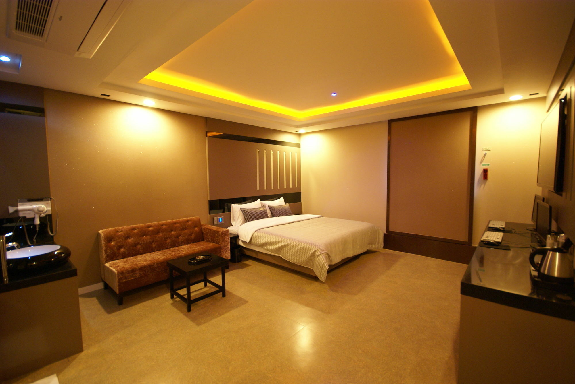 H Moment Hotel Songjeong Busan Exteriör bild